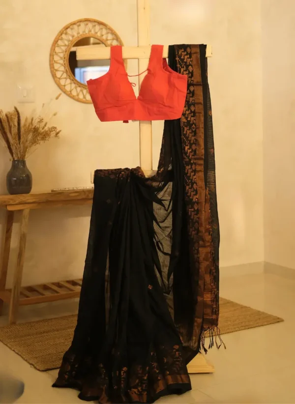 Zari Khadi